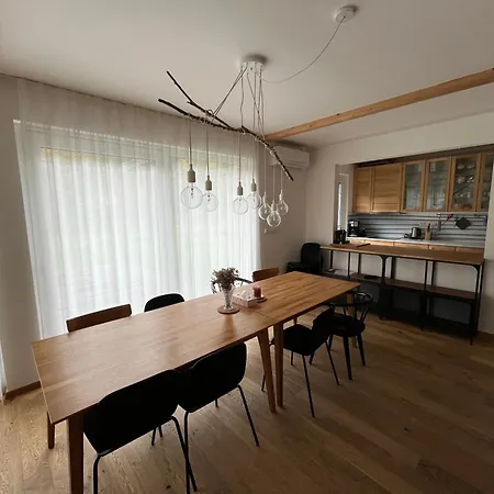 Orlov - Brana Do Lesa Feriehus
