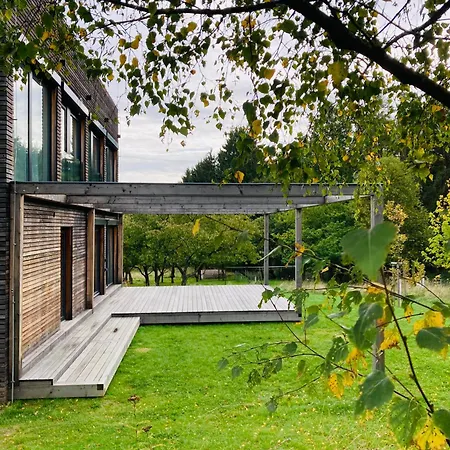 Orlov - Brana Do Lesa Feriehus